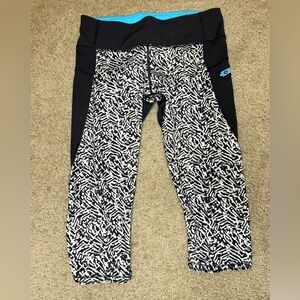 lululemon athletica zebra capri